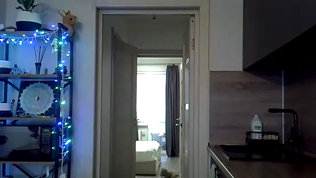 Snapshot of jainesummer chatting on 02.11.25 jainesummer online show from 02.11.25