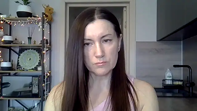 Snapshot of jainesummer chatting on 02.12.25 jainesummer online show from 02.12.25