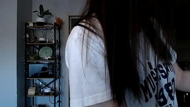 Snapshot of jainesummer chatting on 03.11.25 jainesummer online show from 03.11.25