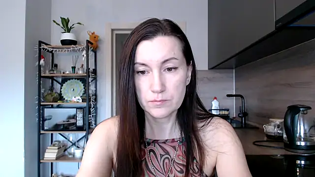 Snapshot of jainesummer chatting on 03.20.25 jainesummer online show from 03.20.25