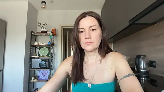 Snapshot of jainesummer chatting on 09.11.25 jainesummer online show from 09.11.25