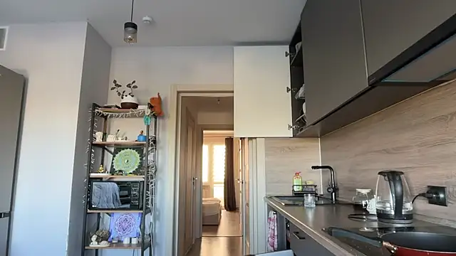 Snapshot of jainesummer chatting on 09.25.25 jainesummer online show from 09.25.25