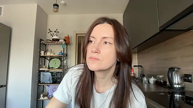 Snapshot of jainesummer chatting on 10.01.25 jainesummer online show from 10.01.25