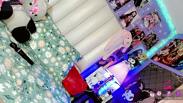 Jadee Ariell online show from 10.18.25