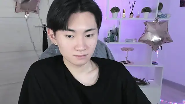 Miram Yu online show from 01.25.25