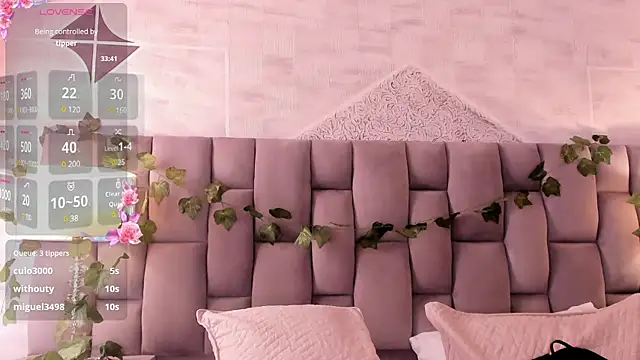 HannaRhodes online show from 01.30.25