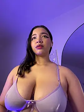 MadelineBenet online show from 02.07.26