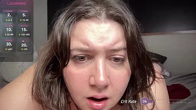 Snapshot of missvioletluxe chatting on 12.16.24 missvioletluxe online show from 12.16.24