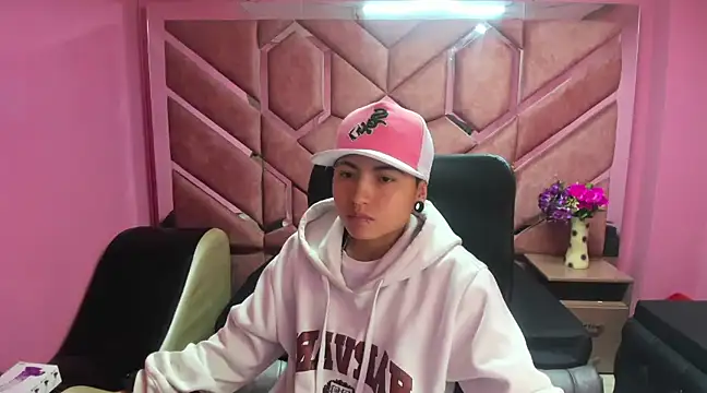 Snapshot of Im_Mathias chatting on 01.21.25 Im Mathias online show from 01.21.25