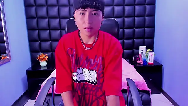 Snapshot of Im_Mathias chatting on 09.23.25 Im Mathias online show from 09.23.25