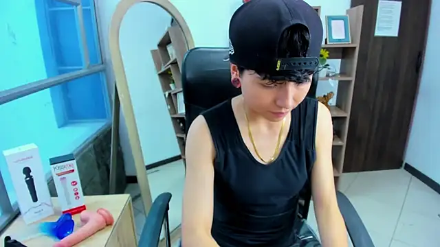 Snapshot of Im_Mathias chatting on 09.28.25 Im Mathias online show from 09.28.25