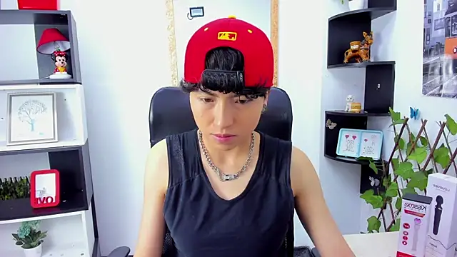 Snapshot of Im_Mathias chatting on 10.11.25 Im Mathias online show from 10.11.25