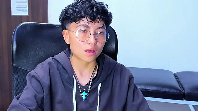 Im Mathias online show from 02.24.26