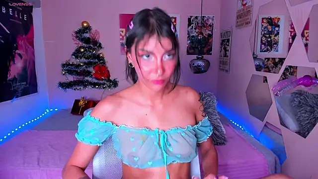 Luna-Chann online show from 12.30.24