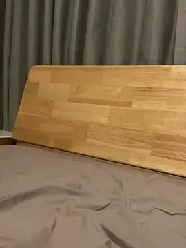 iyy2004 online show from 01.26.25