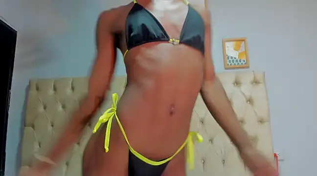 Snapshot of angelica_sexy1 chatting on 02.10.25 angelica sexy1 online show from 02.10.25