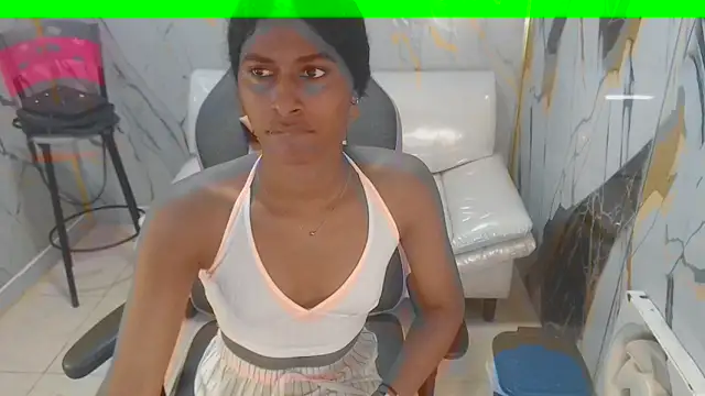 Snapshot of angelica_sexy1 chatting on 10.16.25 angelica sexy1 online show from 10.16.25