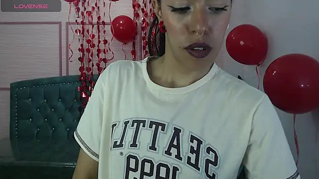 stephania t online show from 02.15.25