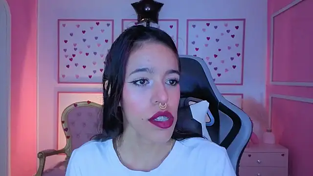 stephania t online show from 01.08.26