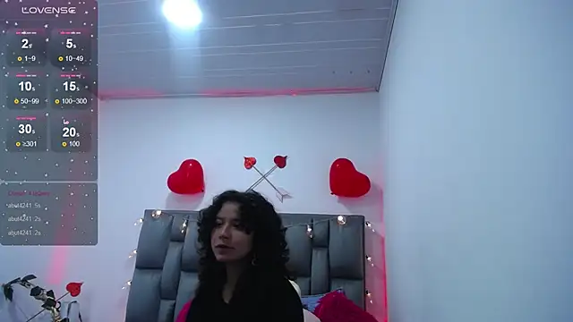 Snapshot of julz_03 chatting on 02.21.25 julz 03 online show from 02.21.25