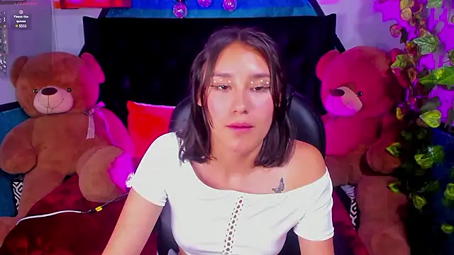  Sophie  miller online show from 12.02.24