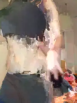 Snapshot of Effyvice13 chatting on 09.18.25 Effyvice13 online show from 09.18.25