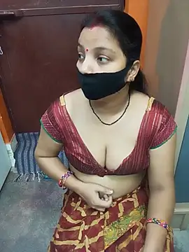 Snapshot of Manjudear chatting on 06.18.26 Manjudear online show from 06.18.26