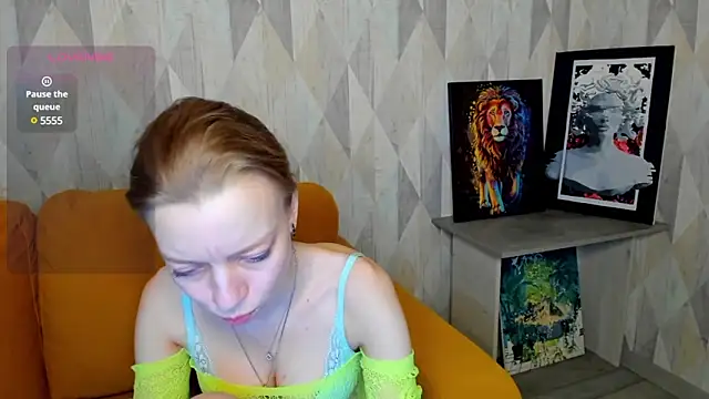 Michelle Blond online show from 02.11.25