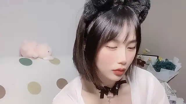 Snapshot of LaoSHI-999 chatting on 01.18.25 LaoSHI-999 online show from 01.18.25
