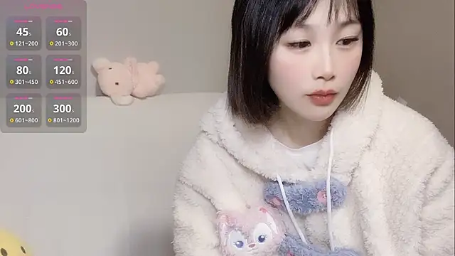 Snapshot of LaoSHI-999 chatting on 02.10.25 LaoSHI-999 online show from 02.10.25