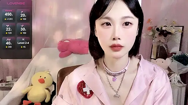 Snapshot of LaoSHI-999 chatting on 03.08.25 LaoSHI-999 online show from 03.08.25