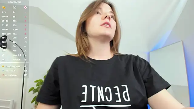 Snapshot of Chloe_princesss chatting on 03.11.25 Chloe princesss online show from 03.11.25