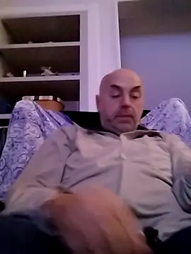 Snapshot of pantomax chatting on 11.15.25 pantomax online show from 11.15.25