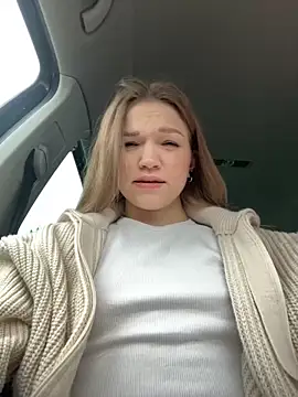 KitteCat online show from 12.25.24