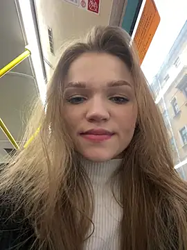 KitteCat online show from 03.08.25