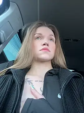 KitteCat online show from 03.15.25