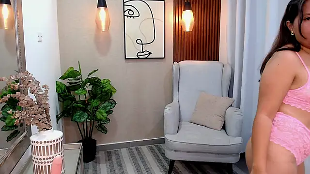 Sharlotte Milk online show from 01.27.25