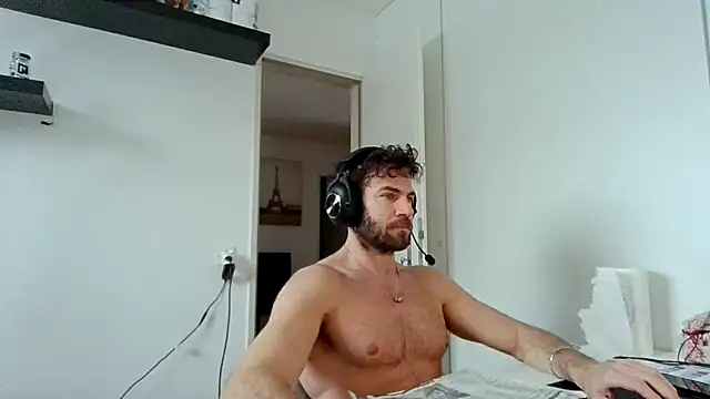 alpha-hunk online show from 01.10.26