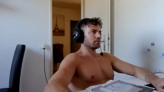 alpha-hunk online show from 04.07.26