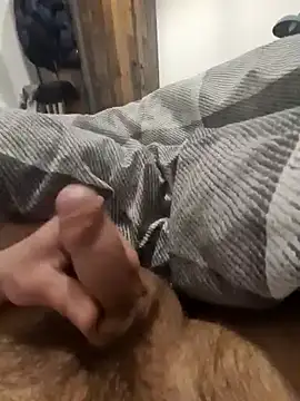 Snapshot of NiceBone000 chatting on 12.17.24 NiceBone000 online show from 12.17.24