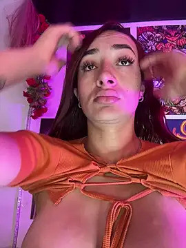 ariiel  online show from 11.05.25