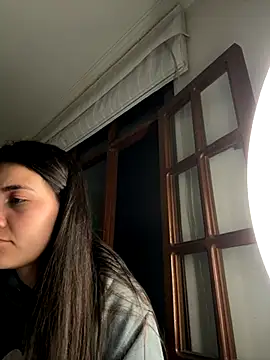 aurora divine online show from 10.16.25