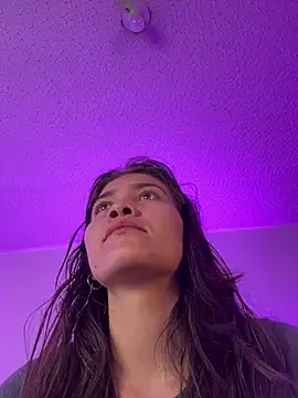 aurora divine online show from 03.26.26