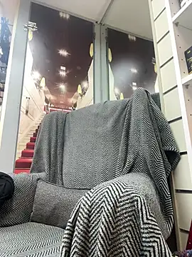  linarose online show from 12.18.24