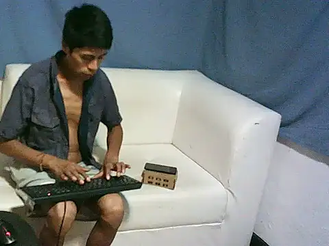 dani07- online show from 02.07.25