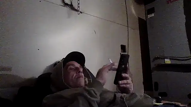 Snapshot of CandiedPompano chatting on 10.31.25 CandiedPompano online show from 10.31.25