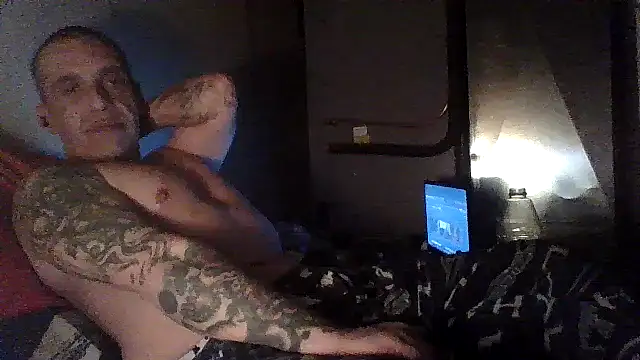 Snapshot of CandiedPompano chatting on 11.09.25 CandiedPompano online show from 11.09.25