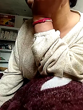 ruhi2003 online show from 12.02.24