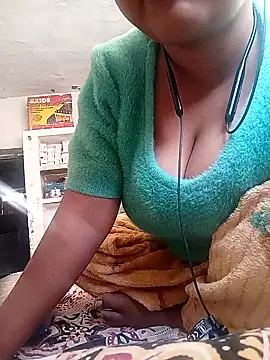 ruhi2003 online show from 12.15.24