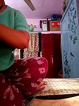 ruhi2003 online show from 12.22.24